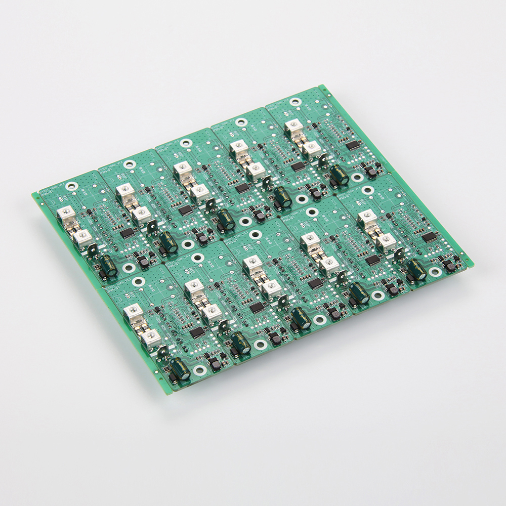 Быстродействующая сборка печатных плат с 5-дневным производственным циклом